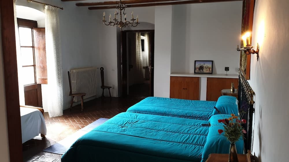 Casa Rural Can Xicota