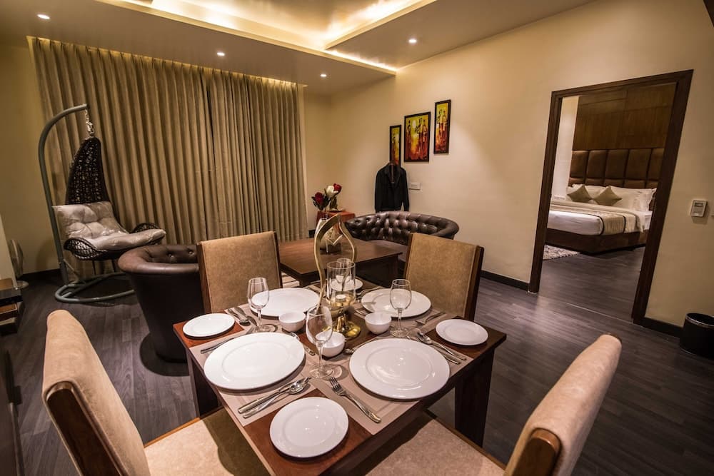 Coral Resort and Spa Centrally Heated Mountain Side Resort Manali