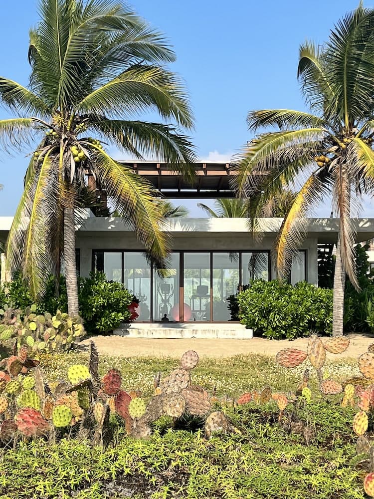 Marea Beachfront Villas