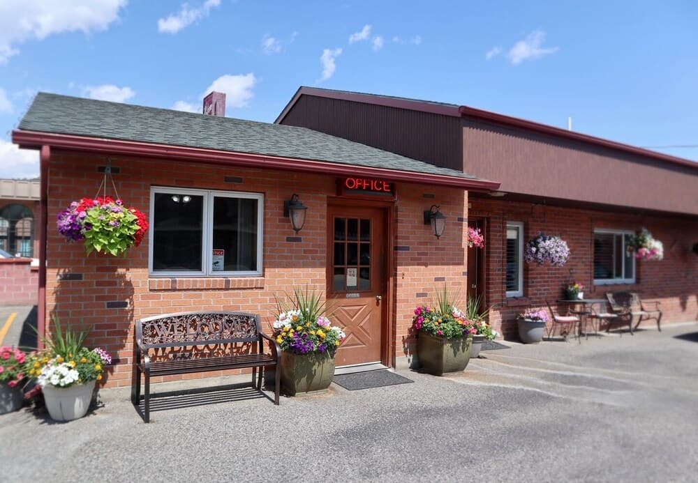 Marcus Daly Motel