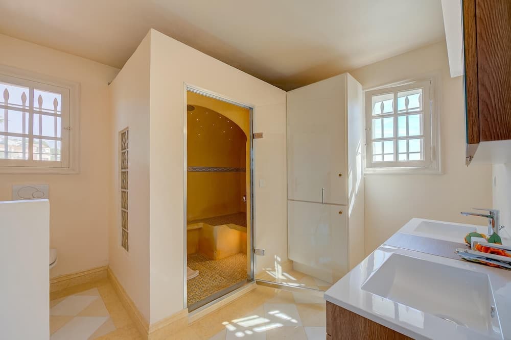 Maison Marine in Antibes