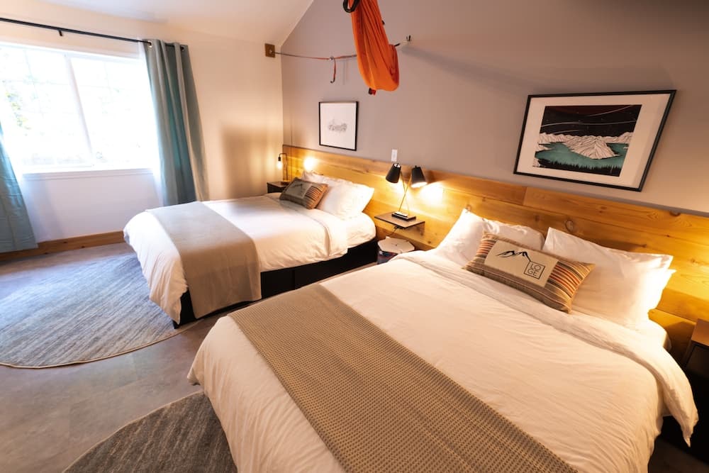 Summit View Inn