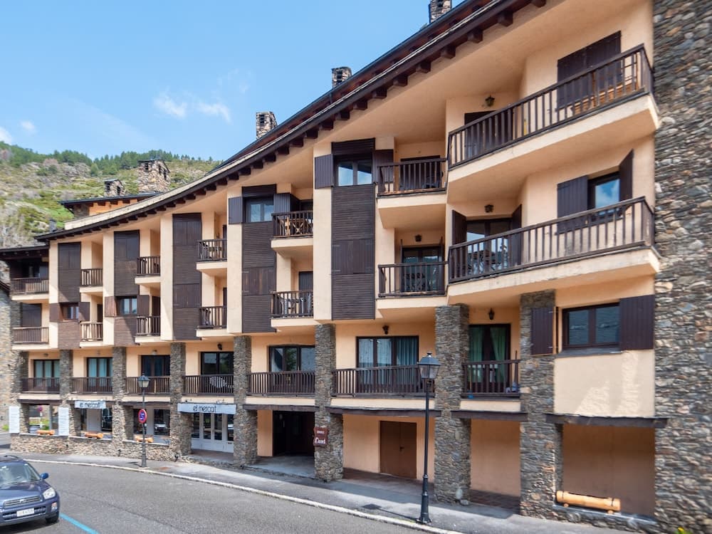El Tarter Apartments