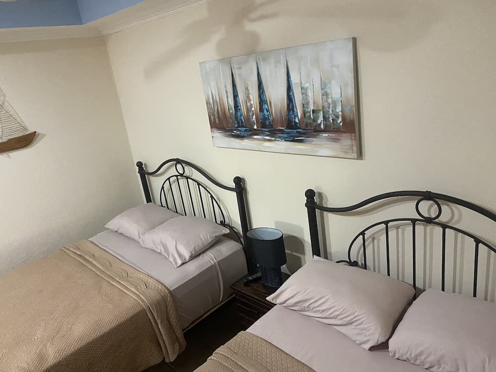 Casas del Toro Playa Flamingo