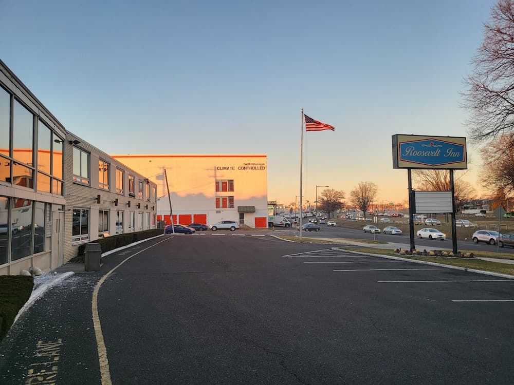 Roosevelt Inn