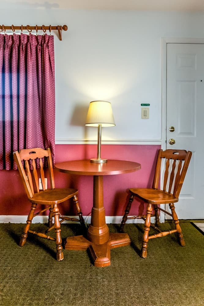 White Marsh Motel
