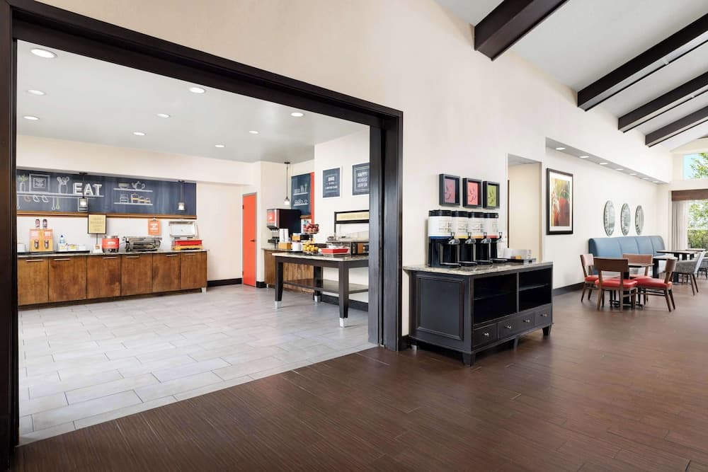 Hampton Inn & Suites Ft. Wayne-North