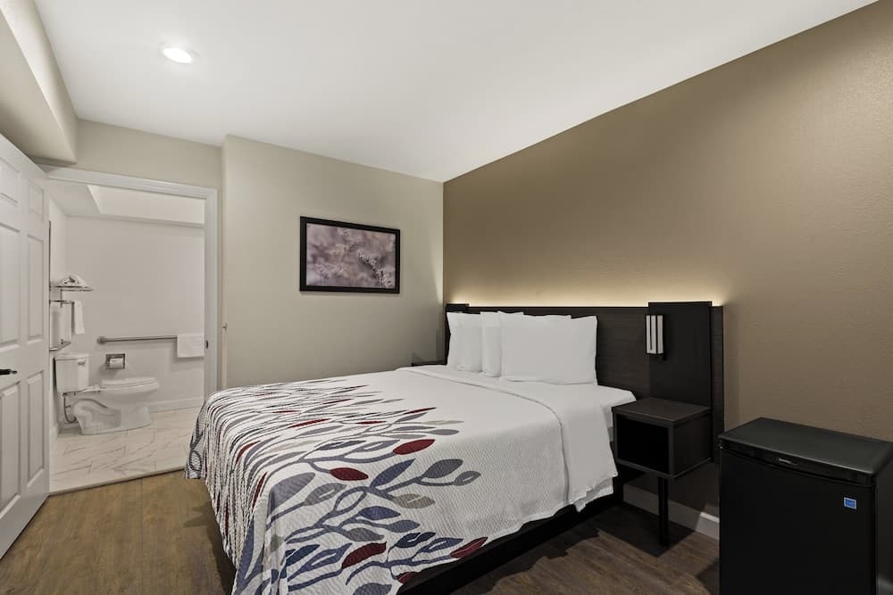 Red Roof Inn Carson - Wilmington
