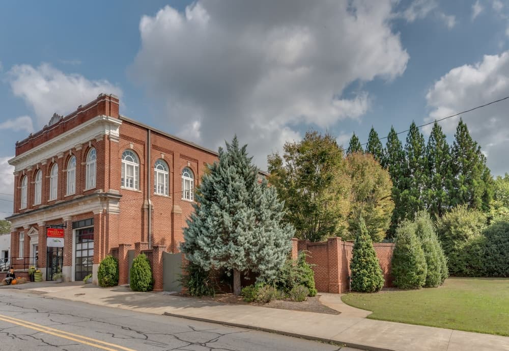 The Firehouse Inn