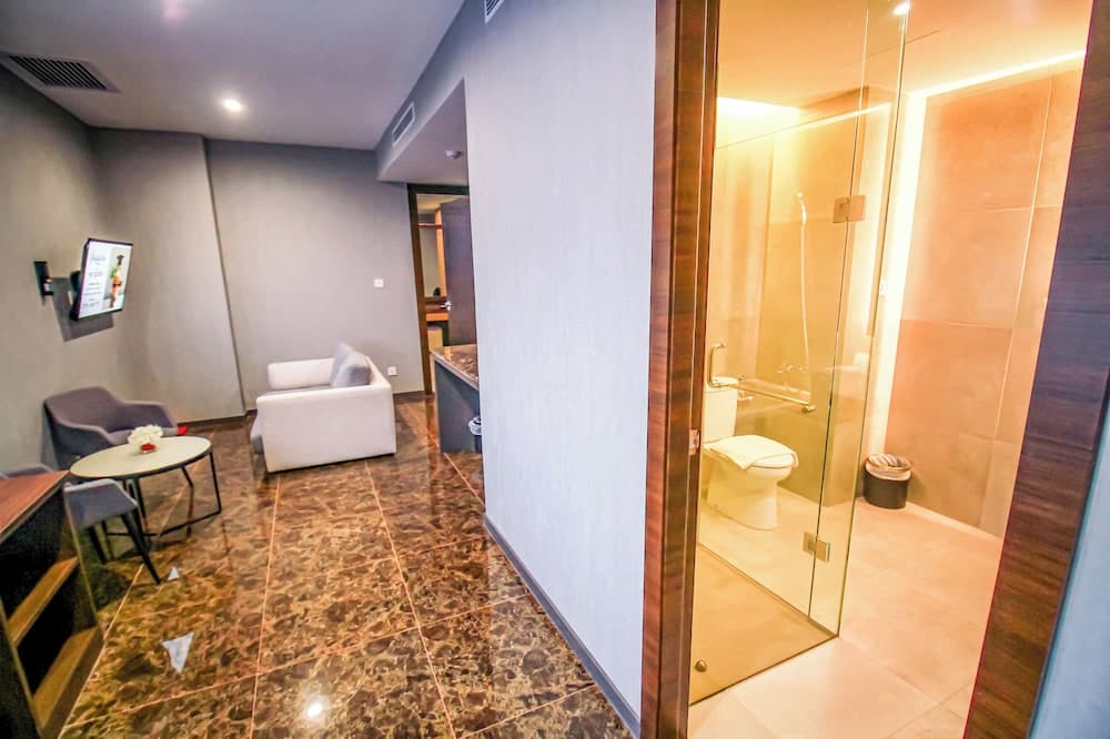 Asialink Hotel By Prasanthi