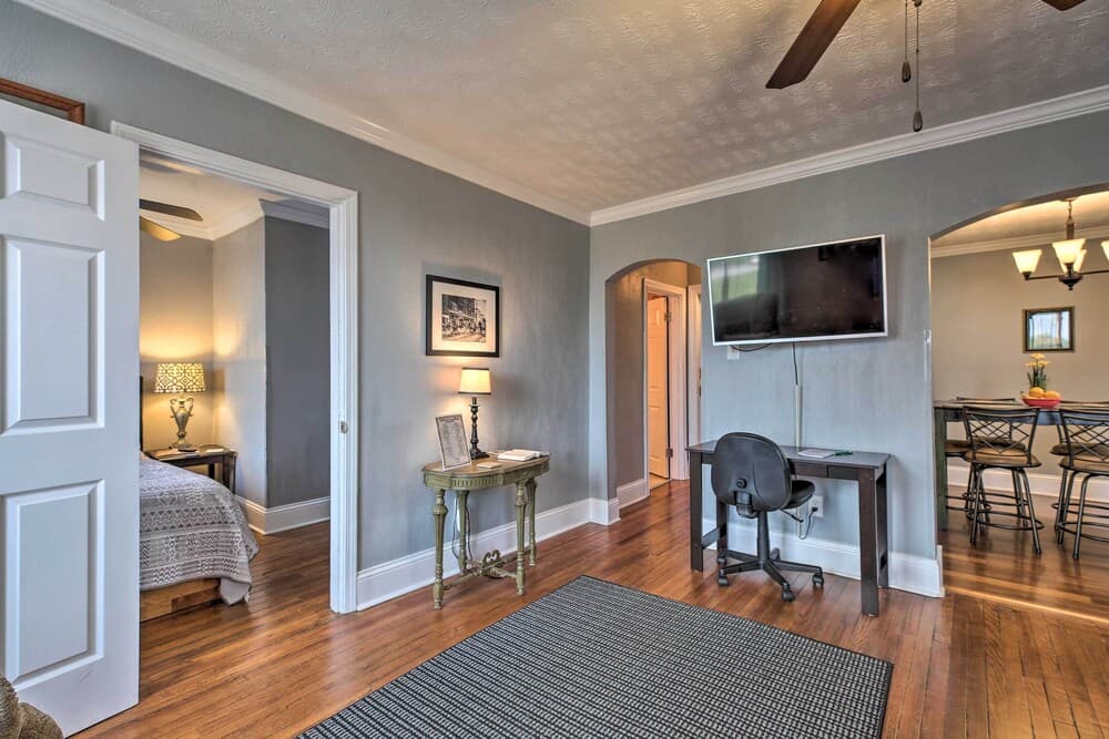 2 Mi to Ark Encounter: Updated Williamstown Apt!