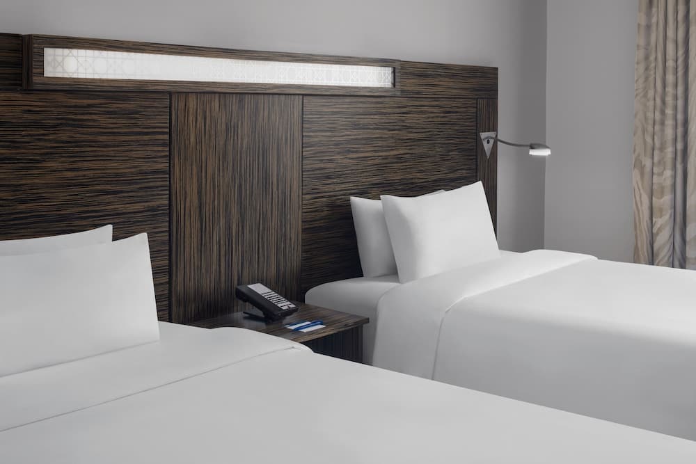 Holiday Inn Express Dubai Jumeirah by IHG