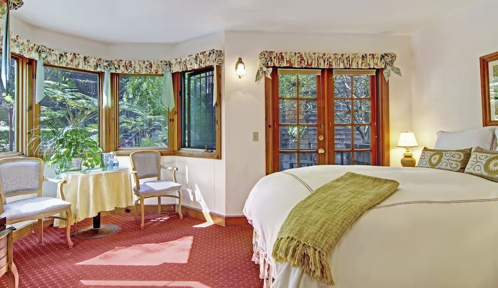 Babbling Brook Inn