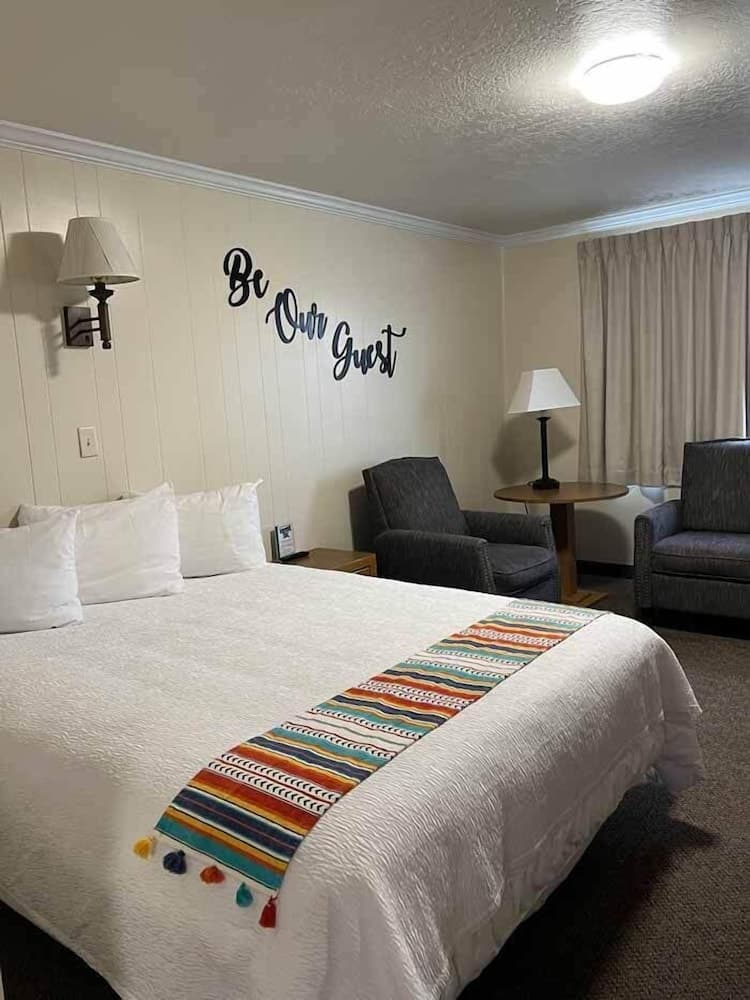 Western Inn
