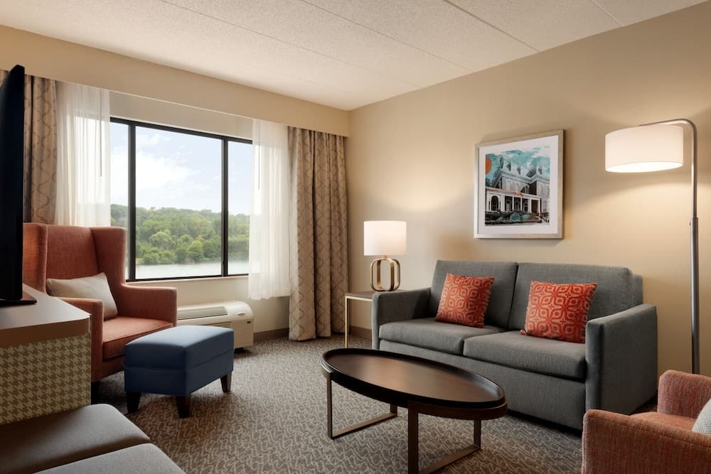 Holiday Inn Hotel & Suites Council Bluffs I-29 by IHG