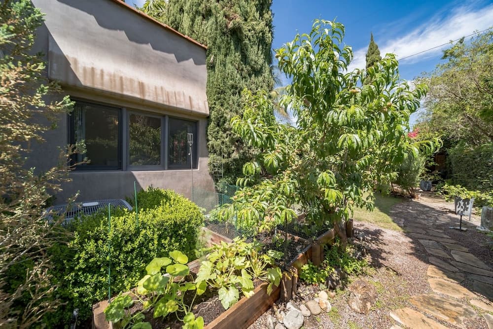 1925 Spanish Villa Retreat Near Disneyland In Historic Park Santiago 3 Bedroom Home by RedAwning
