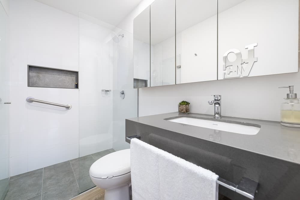 Apartment Go Living & Suites by HOUSY HOST