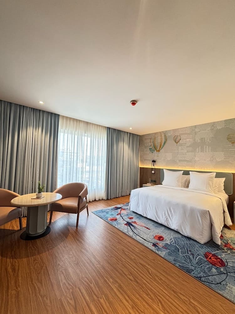 ICONIQA Hotel, Mumbai International Airport