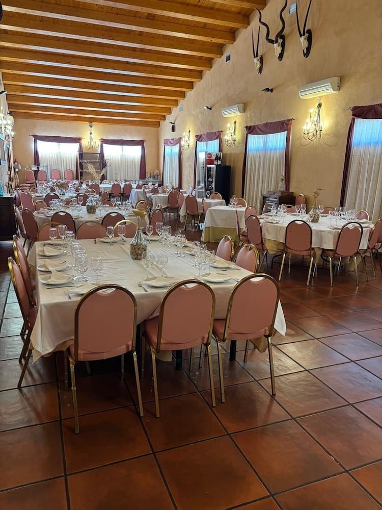 HOTEL RESTAURANTE EL CASTREJON
