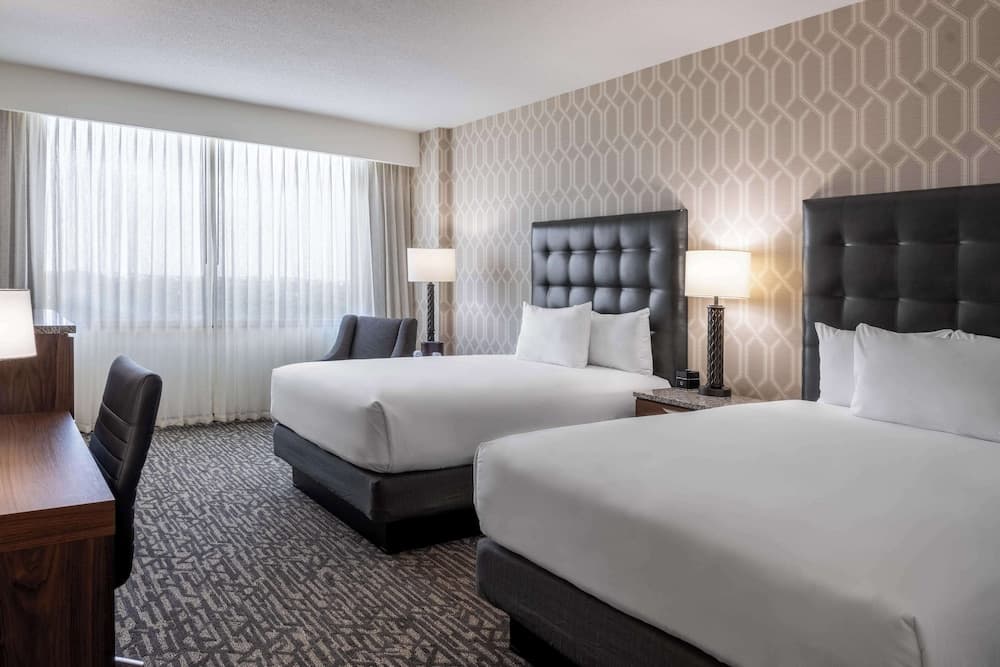 Drury Plaza Hotel Pigeon Forge