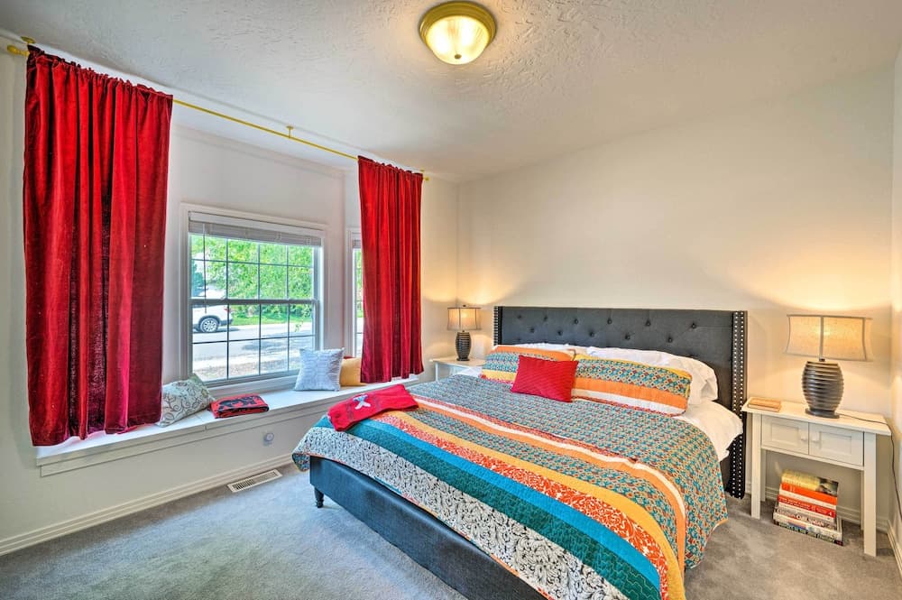 Luxe Boise Home w/ Patio: Golf, Hike, Explore