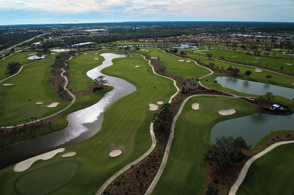 Sunseeker Resort Florida Gulf Coast, Curio Collection Hilton