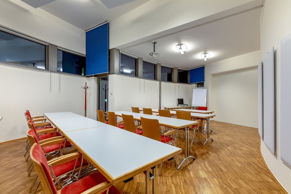 meeting & event spaces