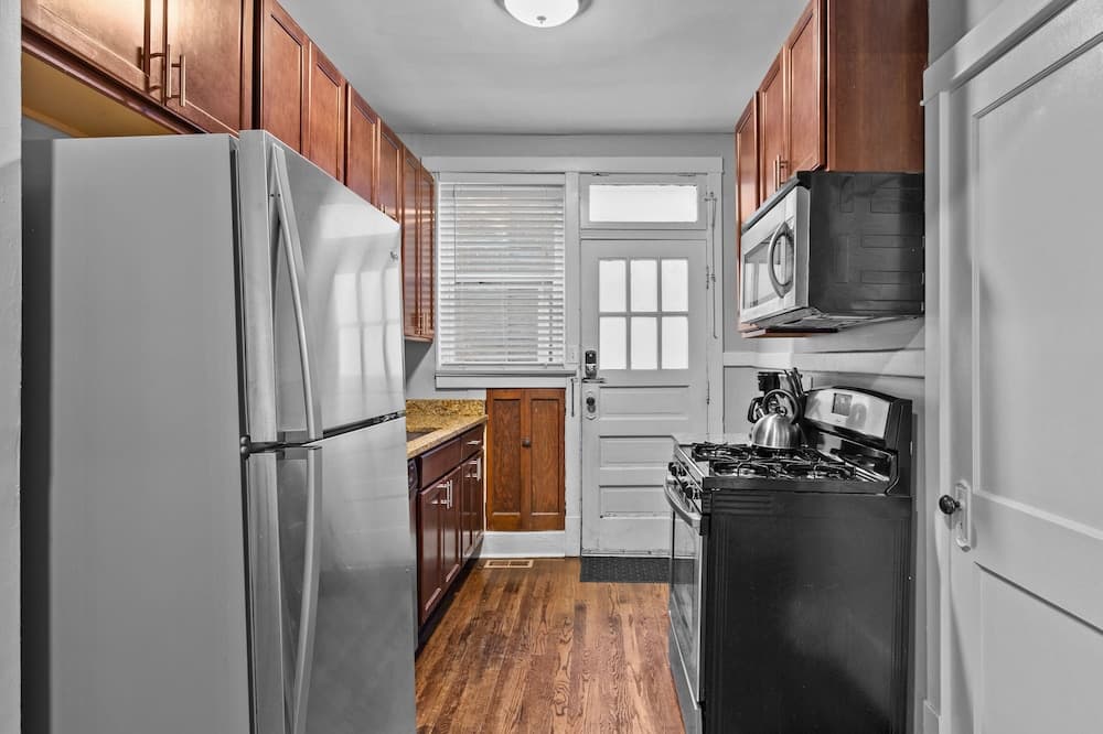 Botanical Bliss | JZ Vacation Rentals