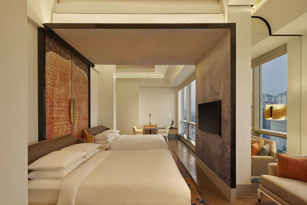 Keraton at The Plaza, The Unbound Collection by Hyatt