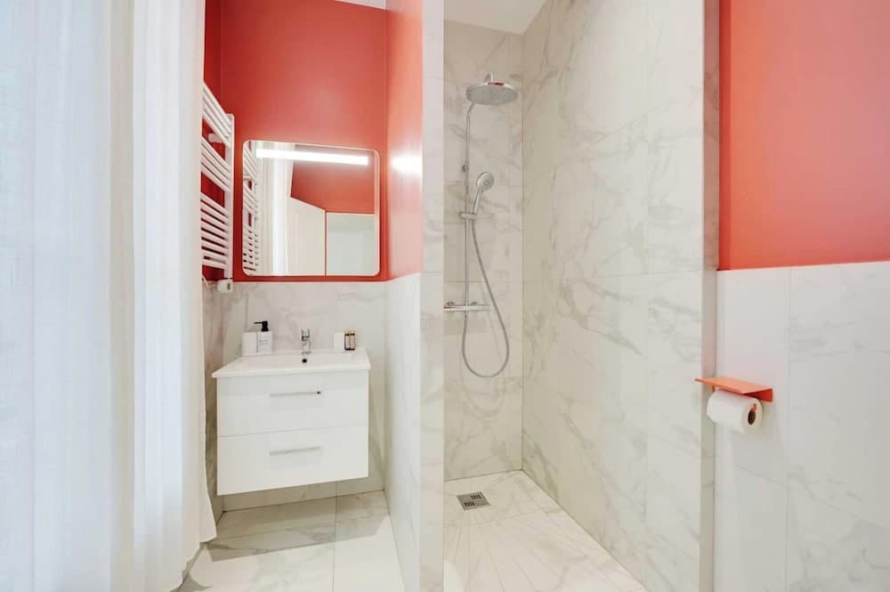 Modern House With AC -3br-6p- Asnieres-sur-seine