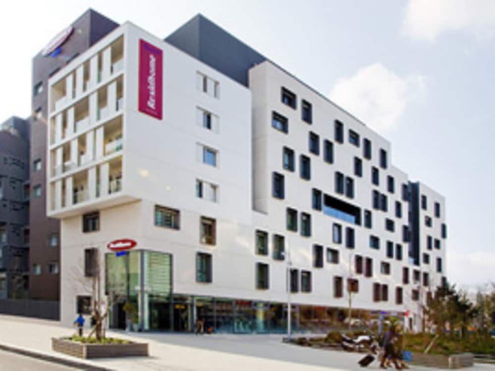 Residhome Paris Issy-les-Moulineaux