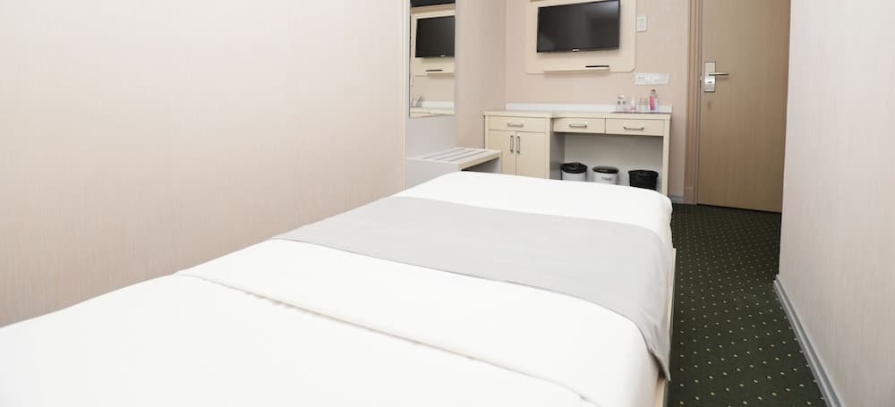 Altus Hotel Baku - Free Massage