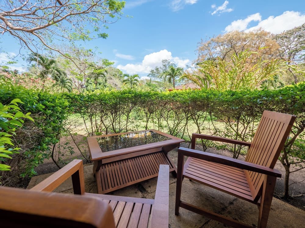 Papagayo Golden Palms Beachfront Hotel