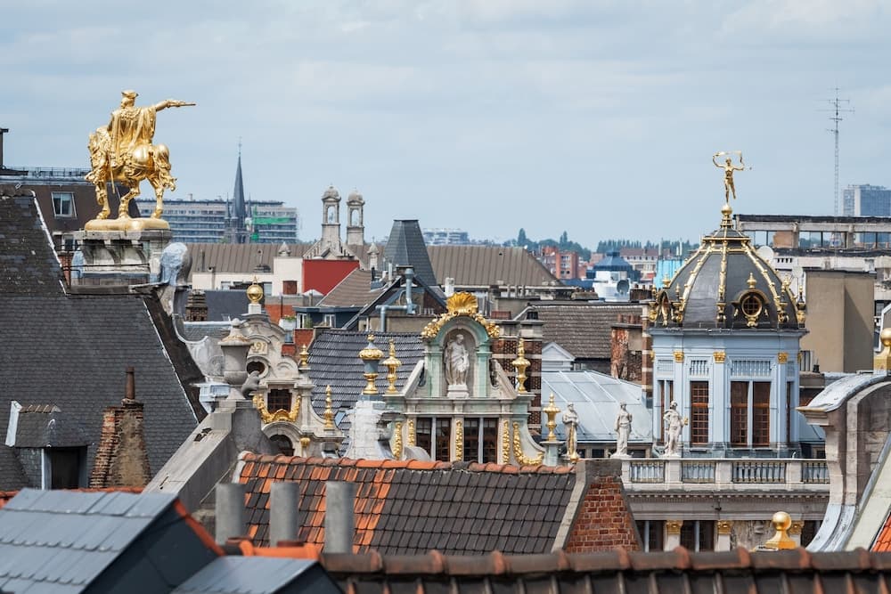 Alma Grand Place Hotel
