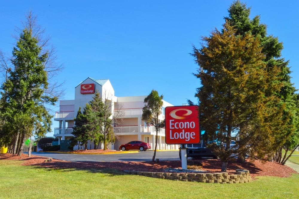 Econo Lodge Willowbrook