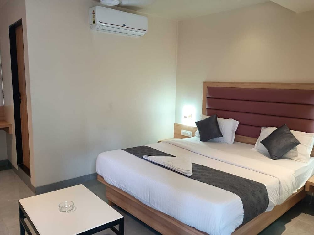 Hotel Legacy Inn