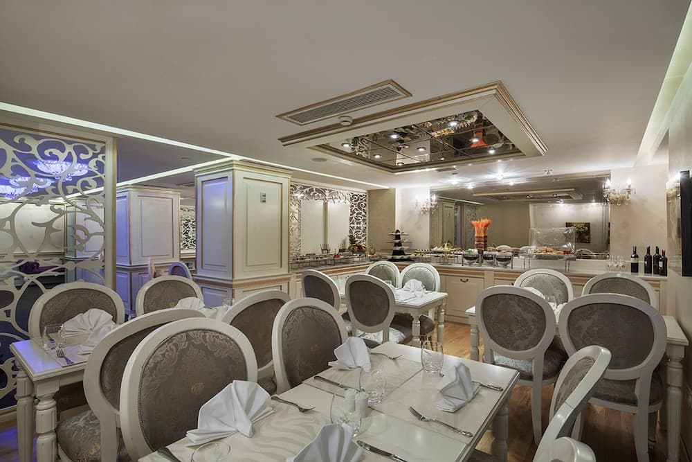 Crowne Plaza Istanbul - Old City by IHG
