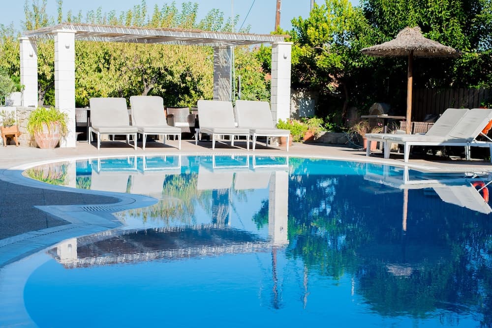 Stamos Hotel