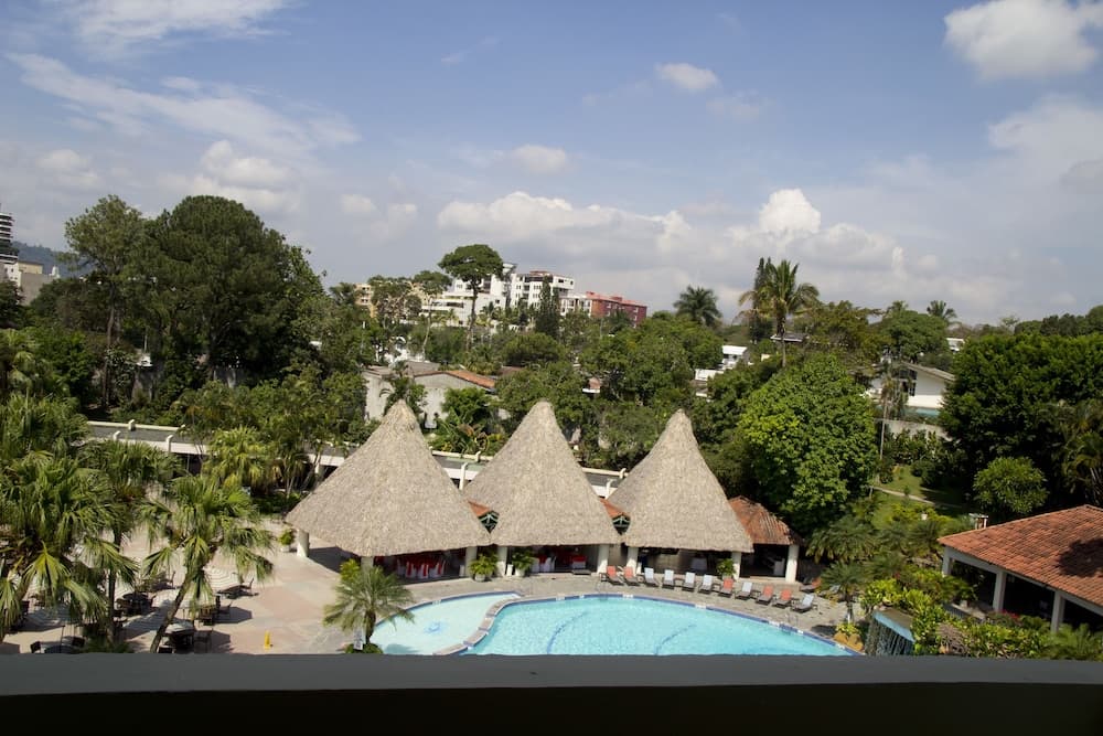 Sheraton Presidente San Salvador Hotel