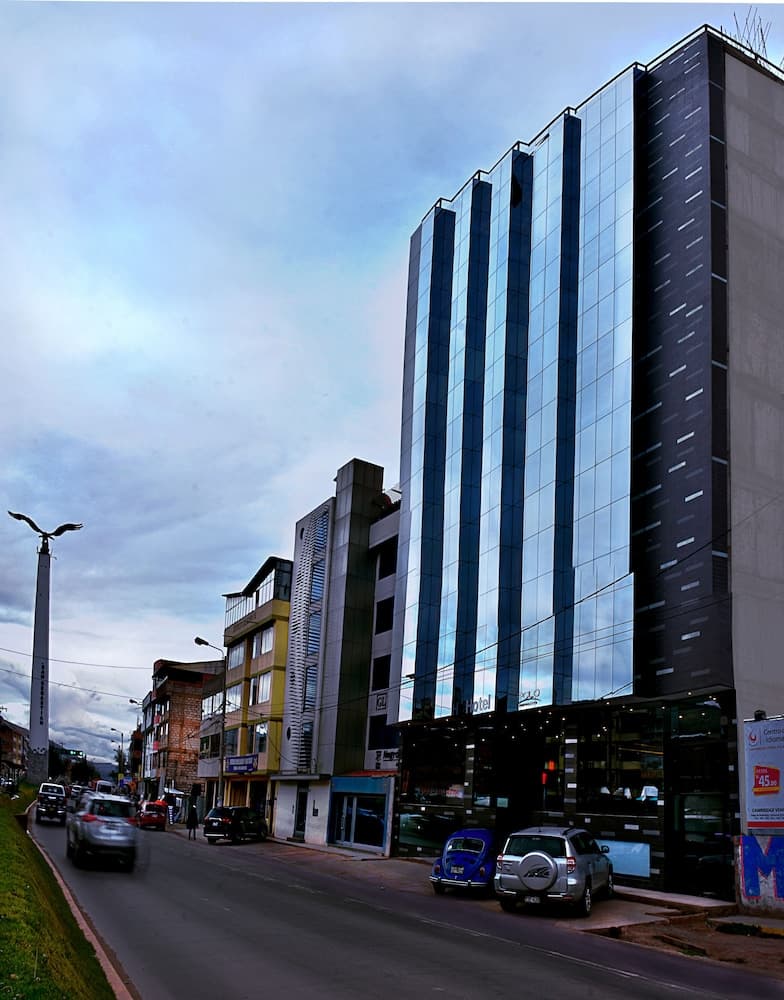 Polo Corporativo San Sebastian