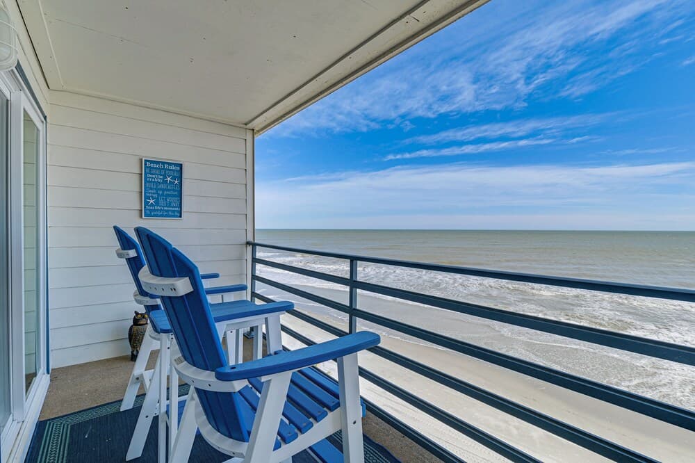 Murrells Inlet Condo on Garden City Beach!
