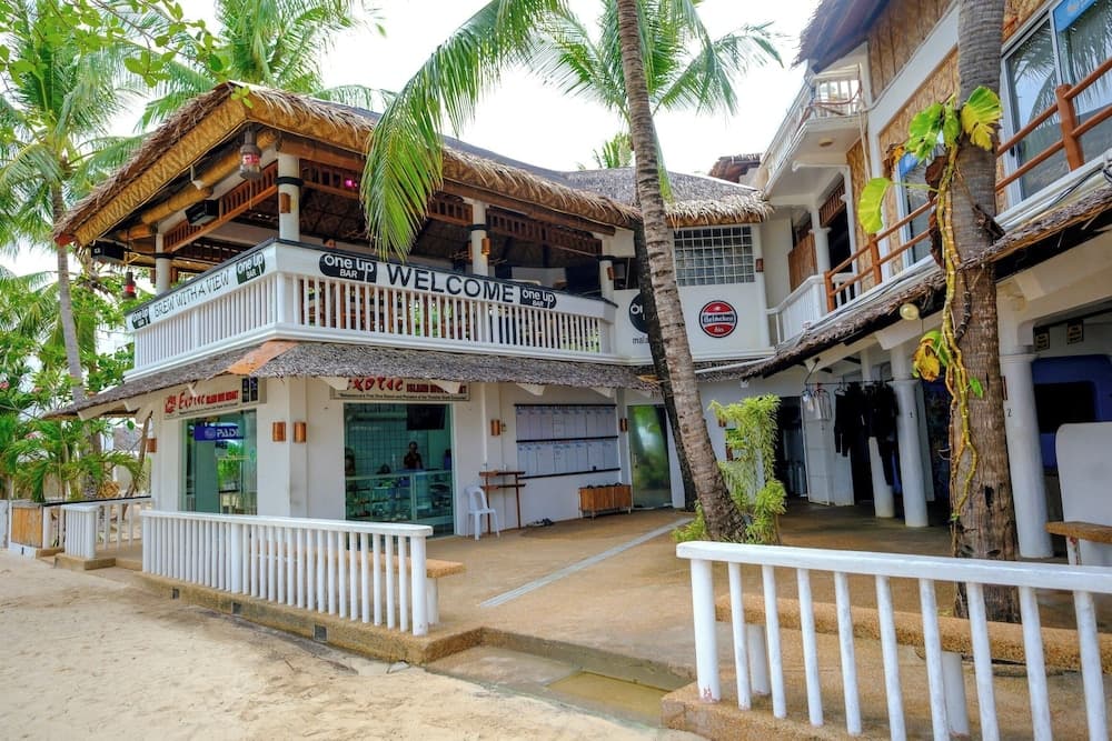 Malapascua Exotic Island Dive and Beach Resort