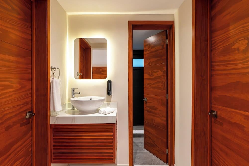 Hotel 28