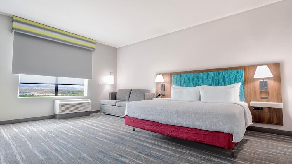 Hampton Inn By Hilton Santa Clarita-Valencia