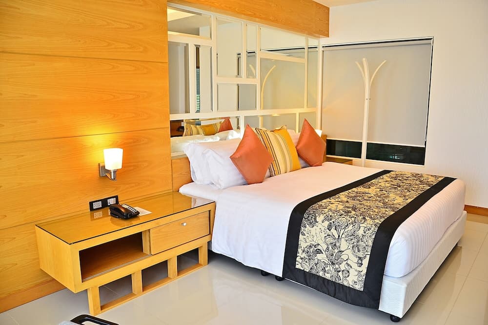 The Par Phuket