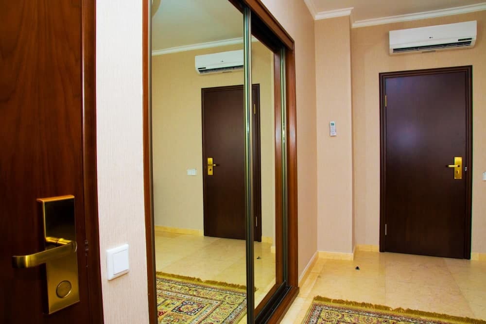 Royal Petrol Hotel