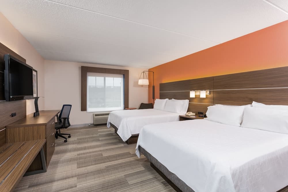 Holiday Inn Express and Suites - Petersburg - Fort Lee by IHG