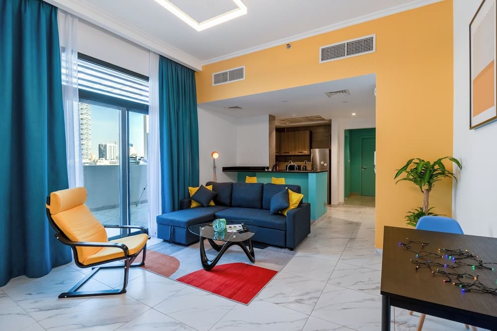 Izzzi Life Mint- Apart Hotel