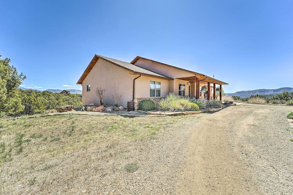 Scenic Mancos Hideaway < 2 Mi to Mesa Verde!