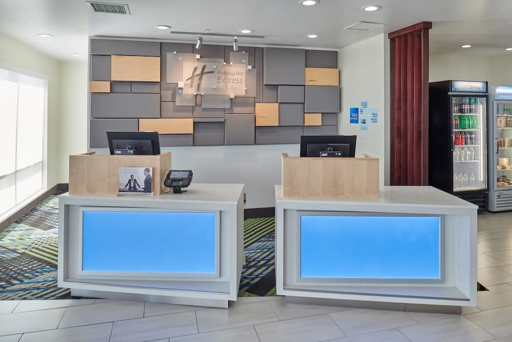 Holiday Inn Express & Suites El Paso East-Loop 375 by IHG